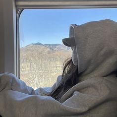 ahmet99594980's profile picture. 日本語を勉強してるから、日本語だけで喋りたいです。
俺は敬語と丁寧語は時々忘れます、すみません。
アダルト・業者関係お断り😵