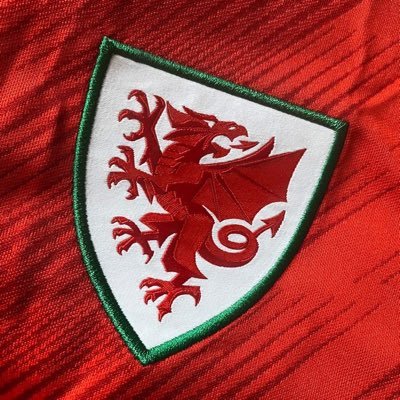 scowsarbach's profile picture. Newyddiadurwr gyda BBC Cymru. Fy marn i sydd yma nid rhai fy nghyflogwr. Cyn-olygydd cylchgrawn Y Wawr