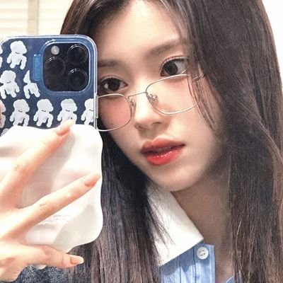 𝘪𝘵 𝘸𝘪𝘭𝘭 𝘤𝘰𝘮𝘦 𝘣𝘢𝘤𝘬 . || kep1er, dnp, iwtv, arcane, sherlock holmes and artms/loossemble/chuuves lomls || i mostly rt stuff || 🇵🇸🇨🇩🇸🇩🇾🇪 🤍
