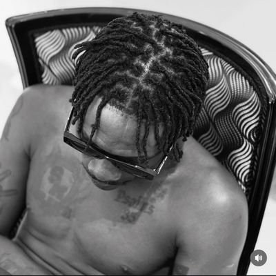 Proud Barcelona fan 💯 MESSI the goat 🐐 Proud SHATTA fan but love Kwesi Arthur more 👋 here to have fun and give you all the tiny details in Aflao
