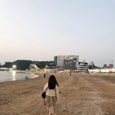 🇯🇵𐊦𐊖𐊥𐊕(93)×🇰🇷𐊦𐊪𐊗𐊕(93) 𝟚𝟘𝟙𝟡~💛 韓国語専攻⏩️語学堂⏩️韓国ワーホリ⏩️韓国企業勤務🖥️ | 今は在宅ワークしながら日本と韓国行ったり来たり...🛫 無言フォロー失礼します🙏💨