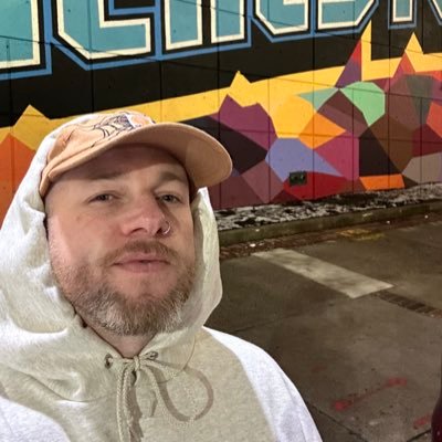 hi, im justin. im woke, a veteran, and an urban planning and policy graduate student. he/him