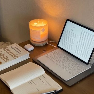 英語&簿記の勉強中📖目標は簿記3級合格+TOEIC 505 → 800点|日常の出来事や勉強メモをゆるっとツイートします。よろしくお願いします🙇♀️