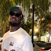 Lawrence Tate (@makeamillhonch) 's Twitter Profile