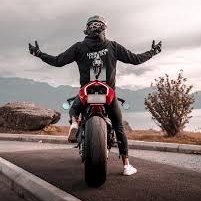 web3devbat's profile picture. 