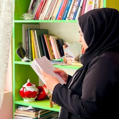 MaryamMones's profile picture. Law and political science student👩‍⚖️/ painter👩‍🎨/Book summary writer/ Multilingual | Passionate about languages/ web design student at👩‍💻
@codetoInspire