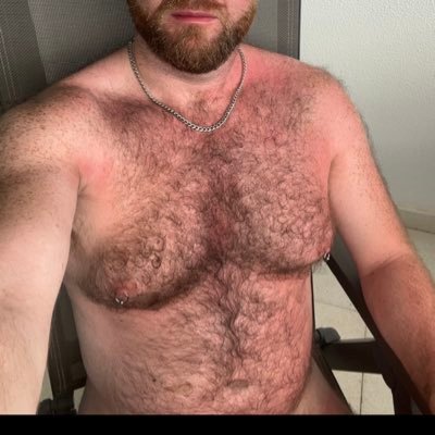 New account.... Dublin based vers bottom Irish guy. NSFW Alt account - horny, kinky sexually open guy sharing some of my videos and photos 🐷😈