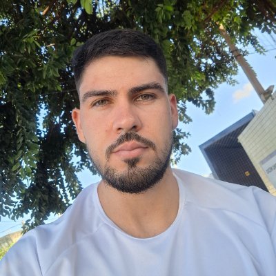 leolunalcl's profile picture. não tenho nada de mais pra escrever aqui