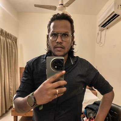 Happiiieeee_man's profile picture. ATHEIST ⚛️
HUMANIST
KOVILPATTIKAARAN