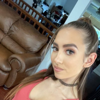 AbigailOra97957's profile picture. 