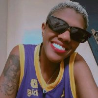 SORRISO 🤎 (@thaycoe) 's Twitter Profile
