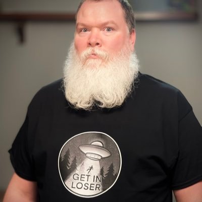 Dungeon Master for life | Creator of Project Roll Dark | Bibliophile & wannabe bard |
