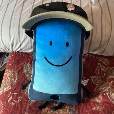 bluberrybunn's profile picture. "everything is okay !!" 
dpriv woa 
main: @R0TTENBUTTERFLY
i vent a lot here and it gets very ugly 
close oomfs only (i'm very picky about it)