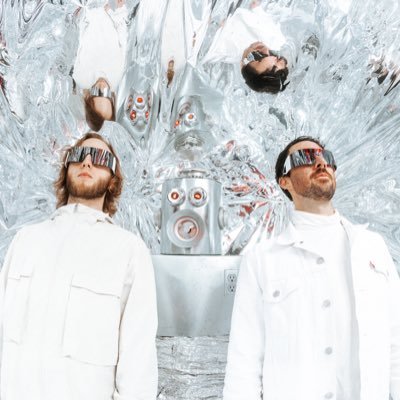 GRAMMY AWARD WINNING ALBUM IT’S ALL A BLUR - OUT NOW: https://t.co/kGBgQhlh7q
