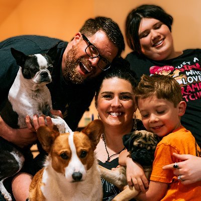 Twitch Dad
Family Focused
Powered by @ADVANCEDgg
You Are Loved! 💕✝️
#Destiny2Creator #MarathonCreator
Business: akiandfam@gmail.com