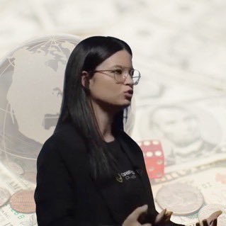 Periodista y creadora de Trabajatudinero_
🏆Nominada a mejor periodista económica en 2023 por Accenture
🏆Nominada a mejor trader de España 2024 en Rankia