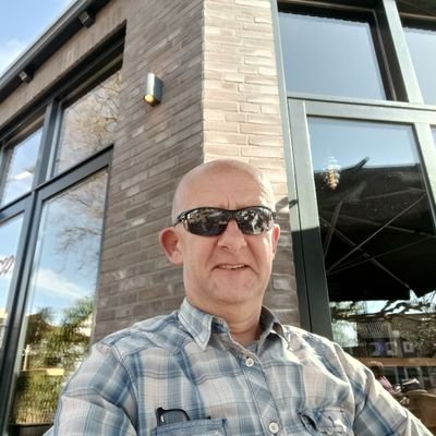 tomeczko68's profile picture. 