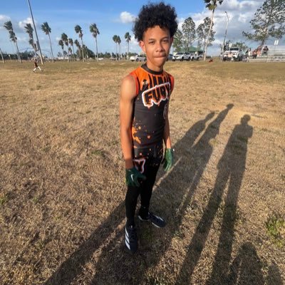 Wr/Db C/O 29 📍Lake Wales Fl. 5’10 GPA: 3.1 | Future High School:Lake Wales Hs #WorkTillitWork number: 786-560-1157