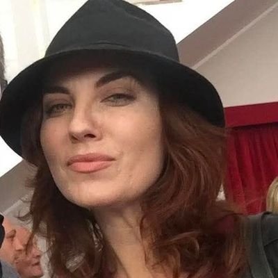 h_milene's profile picture. 