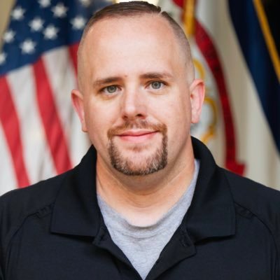 TLCastle's profile picture. Made in WV. Husband. Father. Philanthropist. Kentucky Colonel. 16x yellow jacket sting survivor. 9x NCS and 6x SB Champ fan. #CastleCares #NEPats