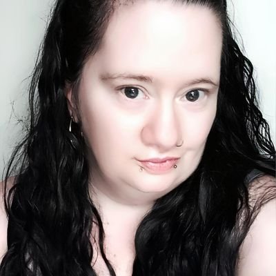 content creator.
Vlog,Sobriety,MDS,Cooking,
Tiktok
https://t.co/mV4WFjNOb2
Youtube
https://t.co/iJaeIu61b4