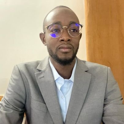 garbamomo100's profile picture. 