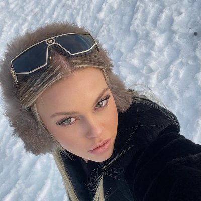 SofiaLopez764's profile picture. The one who flies against the wind is the real strong one!