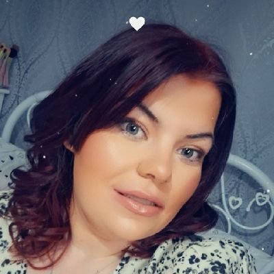 charlotte276137's profile picture. 