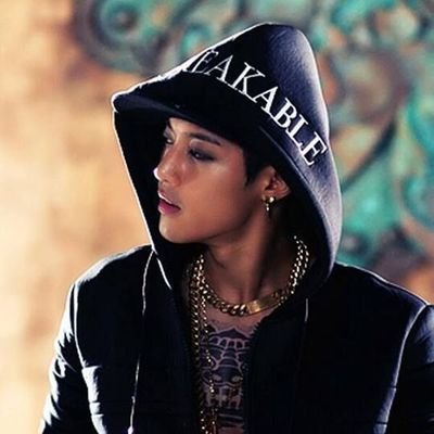 WasWasasel's profile picture. best kpop singer my angel 
💕Kim Hyun Joong 💕💗💗