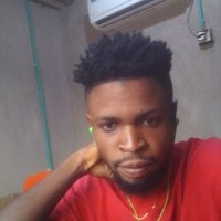 celeb (@celeb1741654) 's Twitter Profile Photo