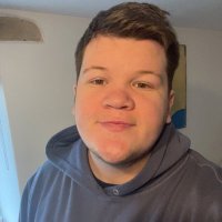 Tom (@tomn5_) 's Twitter Profile