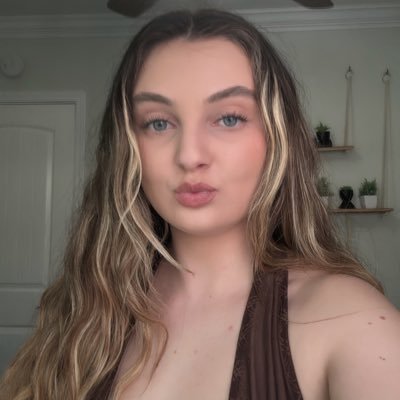 pristi__'s profile picture. 🇹🇩