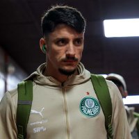 namorado hétero da Vick (@sasukesep) 's Twitter Profile