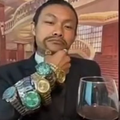 kumokunim08's profile picture. It's third rate B-Movie show
Cheap dialogue, cheap essential scenery / Hacettepe