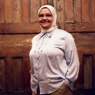 أم يوسف ومريم، كاتبة وصحفية مصرية، متخصصة في الشأن الثقافى. An Egyptian Mom, writer, and journalist