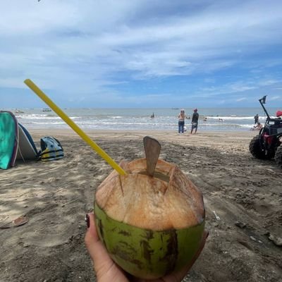 gwrosir's profile picture. nothing