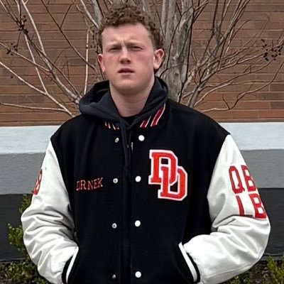 Captain # 8 Dover High School NY 2027 3 ⭐️s CCP 6’2, 210 All Sect LB/QB Academic All-American AP 3.9 GPA Basketball, Track Conordrnek8@gmail.com