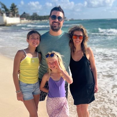 Chicagoan in the Twin Cities. Annie & Avery's dad. Cubs, Bears & ND Fan. @UofStThomasMN grad. Educator. Helping students succeed with McGraw Hill Education.