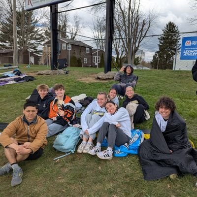 The Official Twitter account for boys/girls Perrysburg Track and Field. Check here for updates.