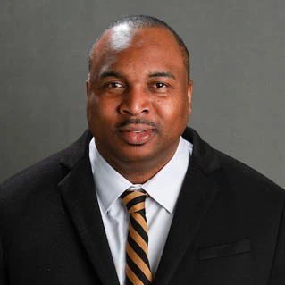 Iowa RB Coach | Oakland, CA Native | HBCU Alum | #Hawkeyes