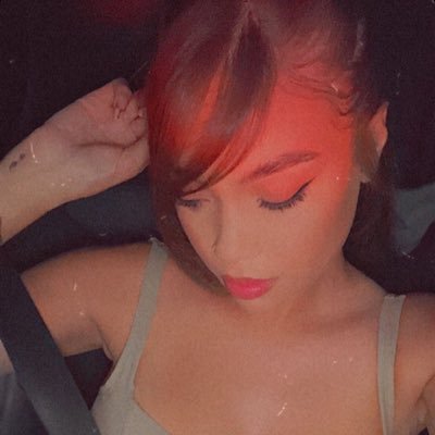I’m a honest and Caring woman with Good heart am a very generous woman that helps my 1 in any kind of situation and he will be happy,single mother.