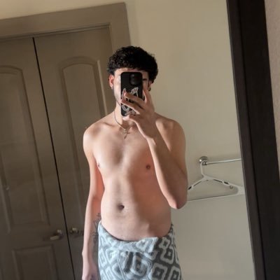 xx_tallboi_xx's profile picture. 