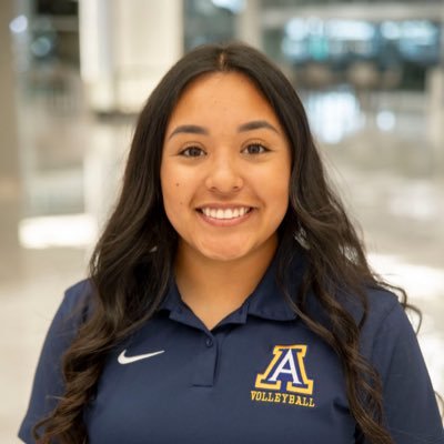 TAMIU Alumni c/o 2022’ |Assistant Volleyball/Soccer Coach at Laredo Alexander High School.✨| 24’ THSCA R.O.C.K| 25’ THSCA R.O.C.K Advocate