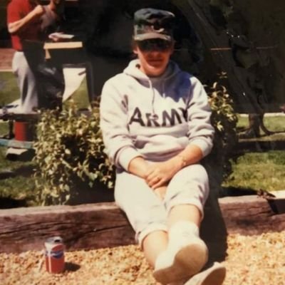 ⬜️ Jesus is my King!
❄🐷🐕🛶🏞🏕
Proud Patriot Veteran 🇺🇲
UltraMAGA!!!⬜️