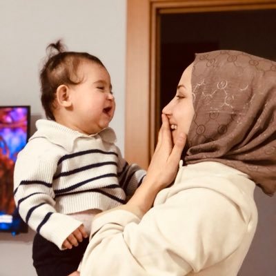 buseegelirr's profile picture. 