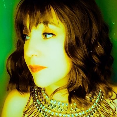 The greatest person you'll never meet ● Film and Pop Culture ● Vadge of Honour recipient ● TERFs not welcome ● Married.