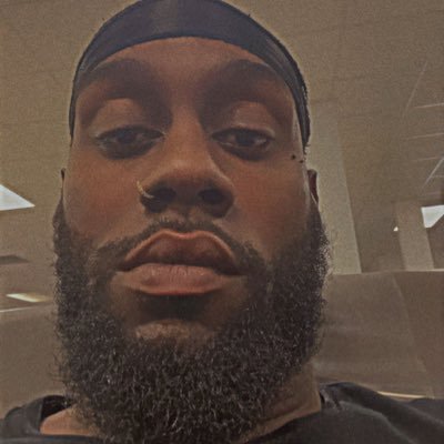 A knight in shiny plot armor 6’3 Professional 540 waver I make beats you don’t need em got em
