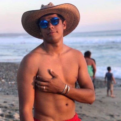 RalPerez2023's profile picture. Nueva Cuenta  😃 Apasionado al Anime, libros, playa