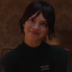 Stiffaroonie Profile