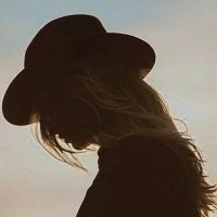 CZARDA (@riflessidiseta) 's Twitter Profile Photo